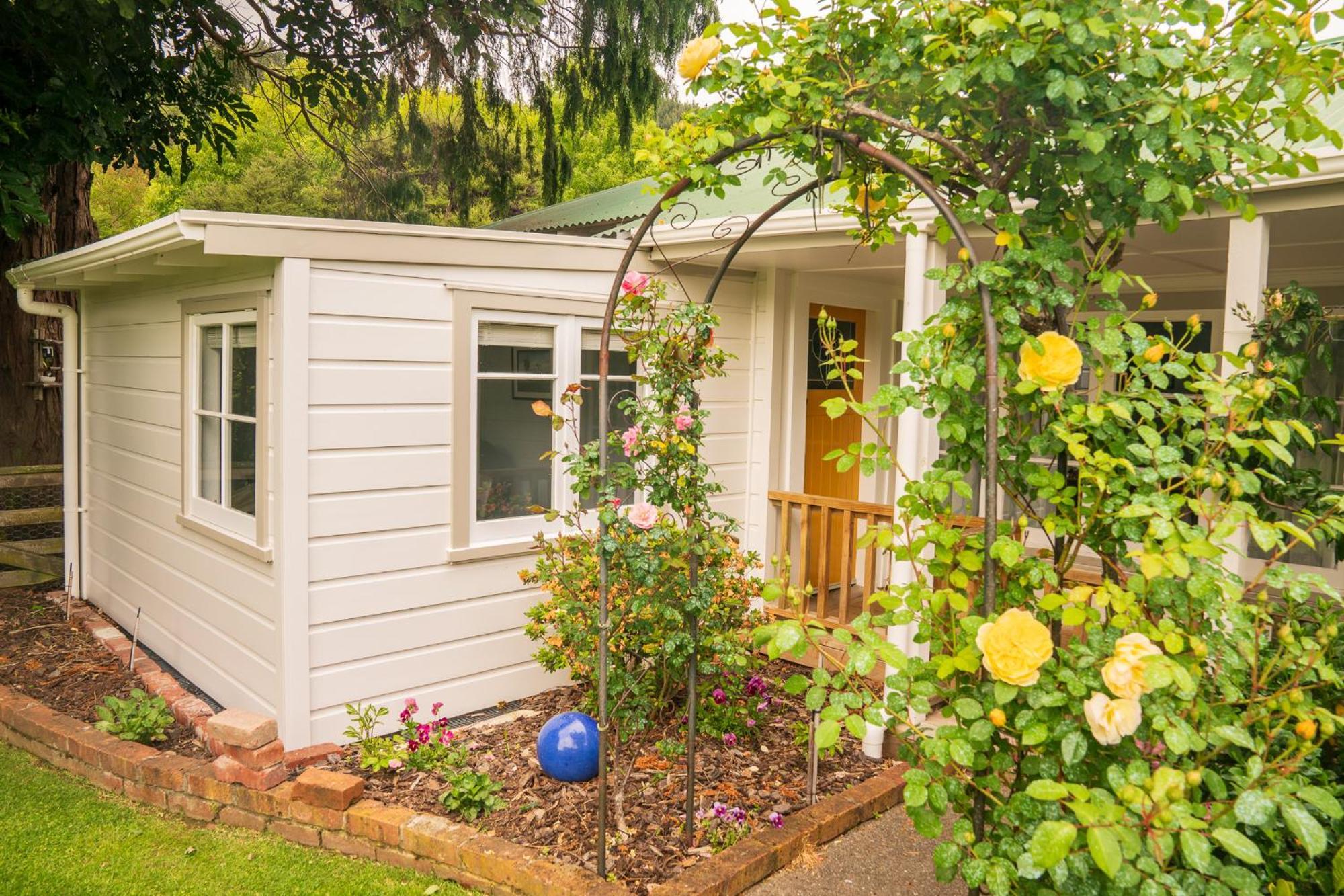 פאראפאראומו Birdsong Cottage מראה חיצוני תמונה